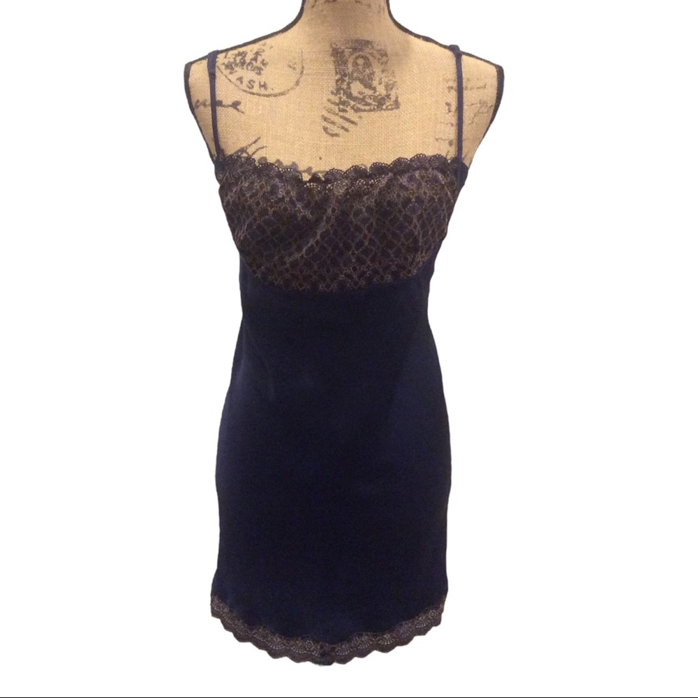 Victoria’s Secret Y2K chemise slip dress size large